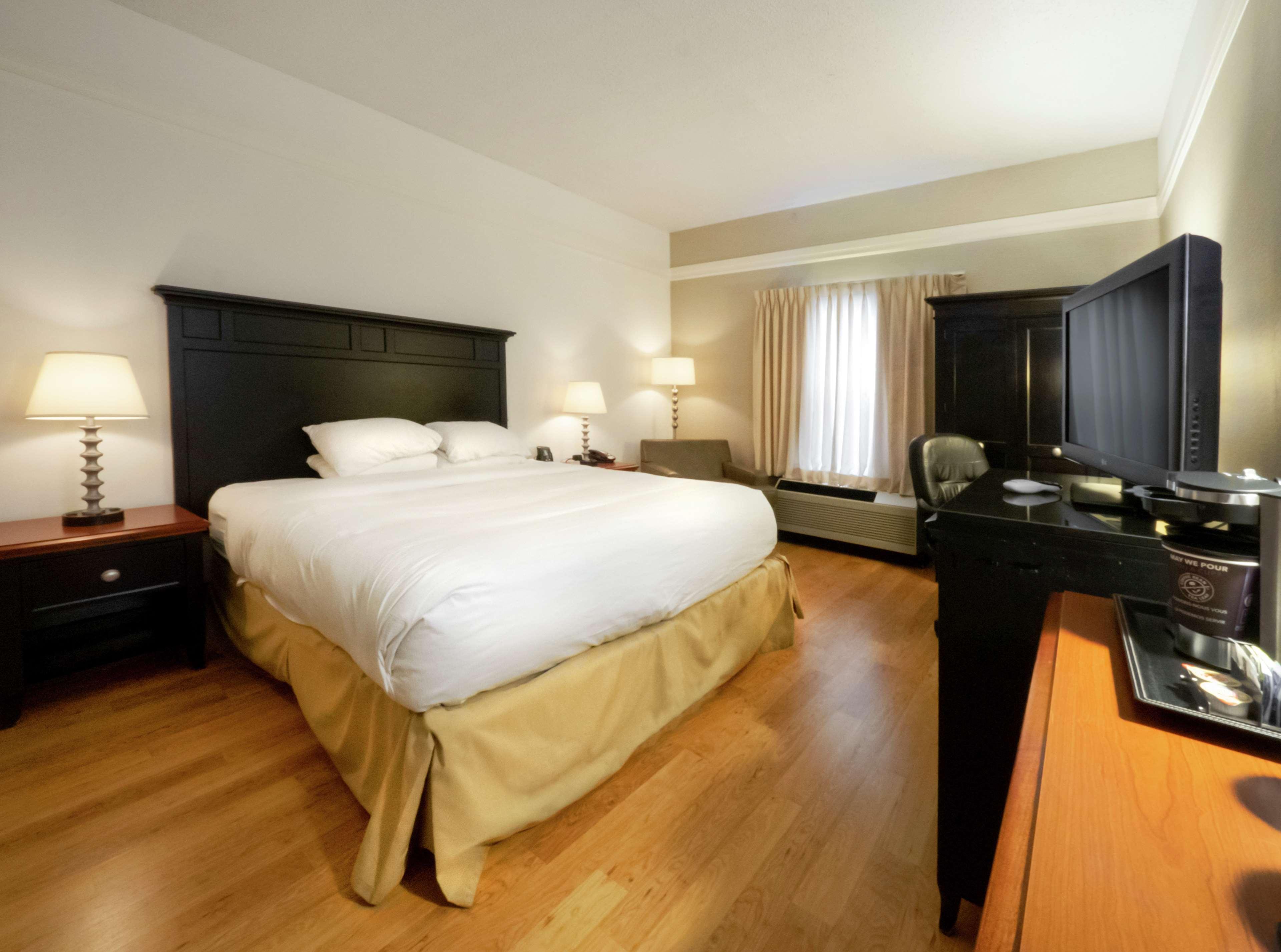Doubletree By Hilton Buffalo-Amherst Exteriör bild
