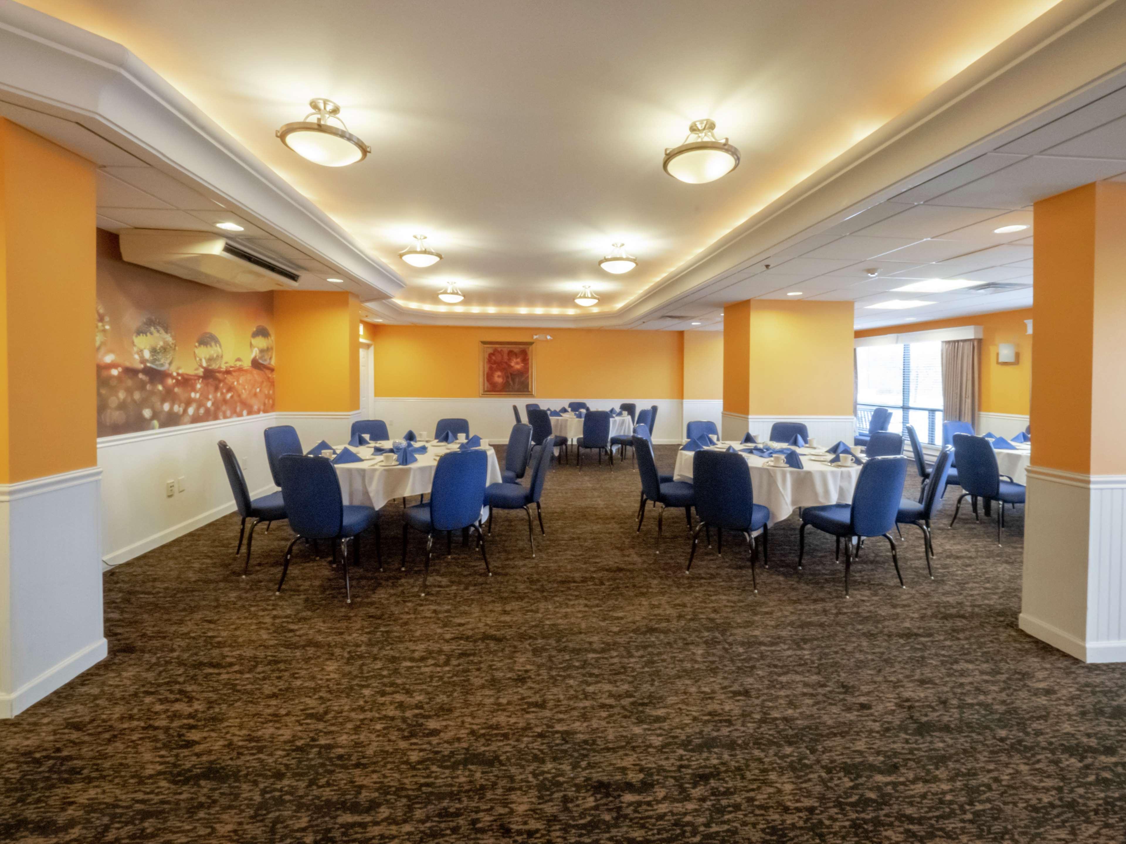 Doubletree By Hilton Buffalo-Amherst Exteriör bild