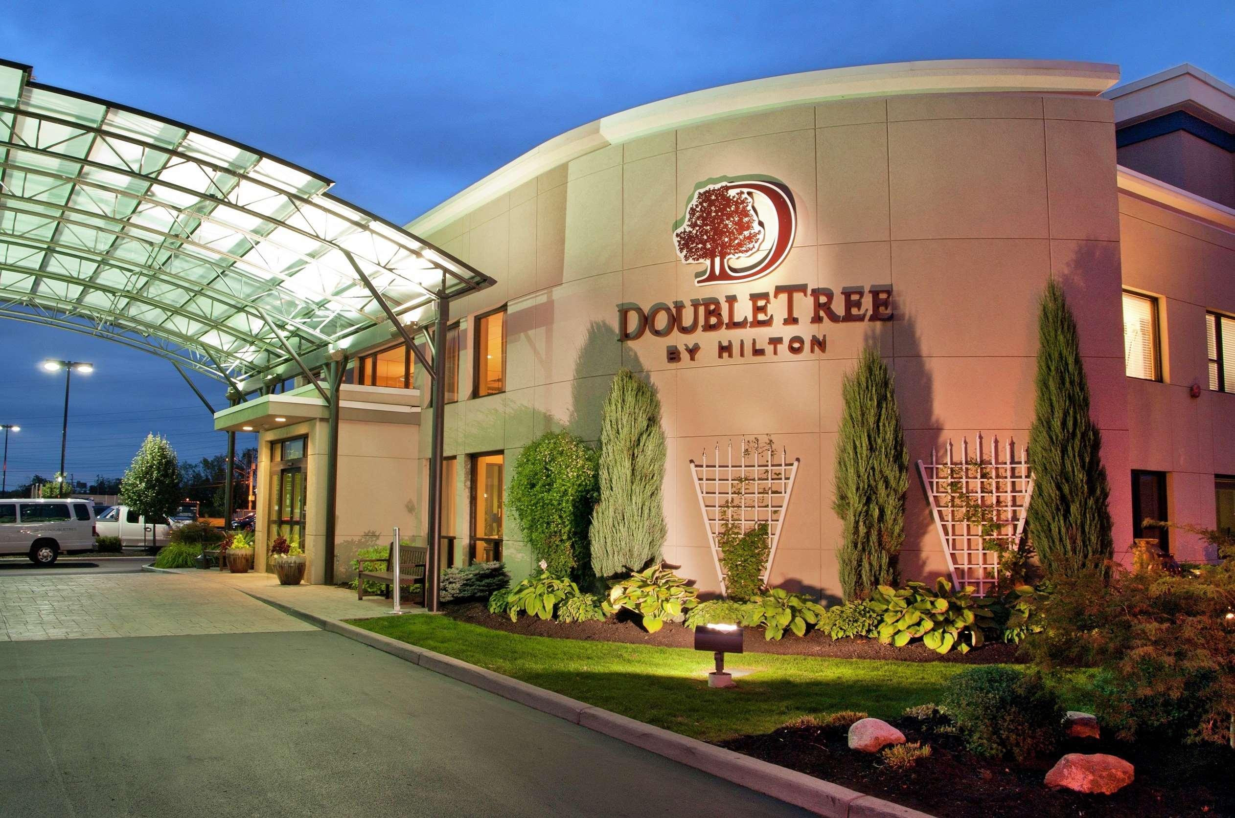 Doubletree By Hilton Buffalo-Amherst Exteriör bild